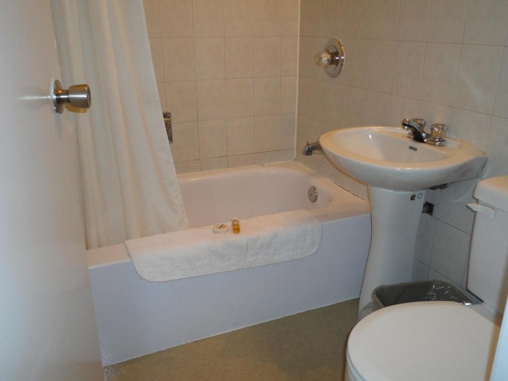 St. Norbert Hotel ウィニペグ 部屋 写真